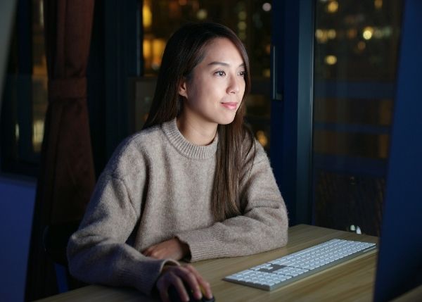 Woman on the computer